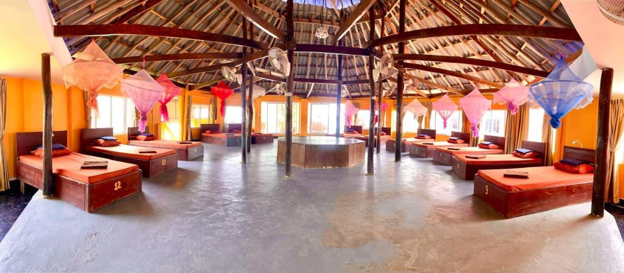 M'Pay Bay Guesthouse Rongszanlöm-sziget Kültér fotó