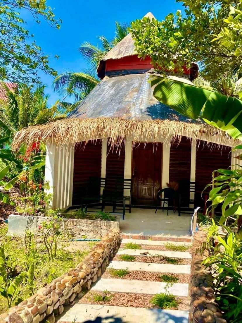 M'Pay Bay Guesthouse Rongszanlöm-sziget Kültér fotó