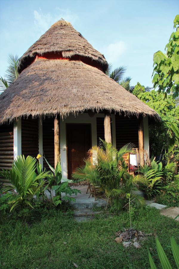 M'Pay Bay Guesthouse Rongszanlöm-sziget Kültér fotó
